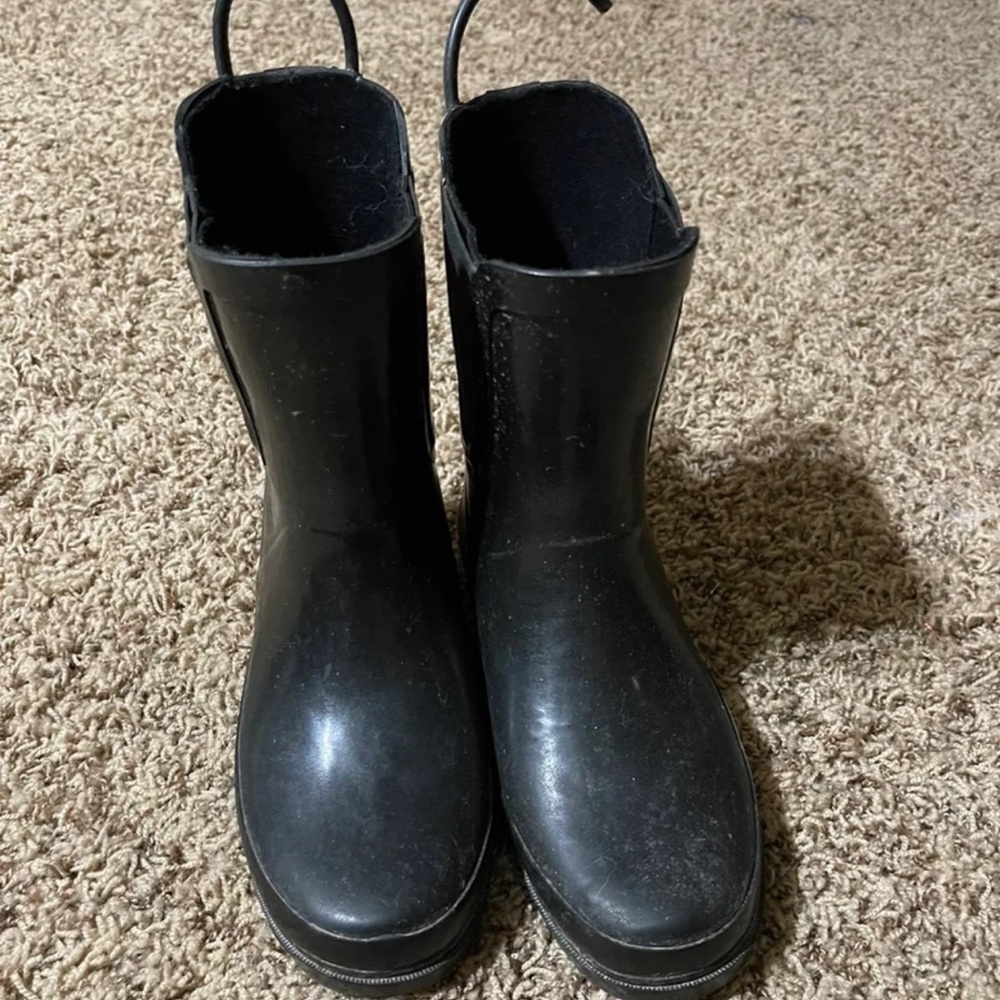 Kids rain boots